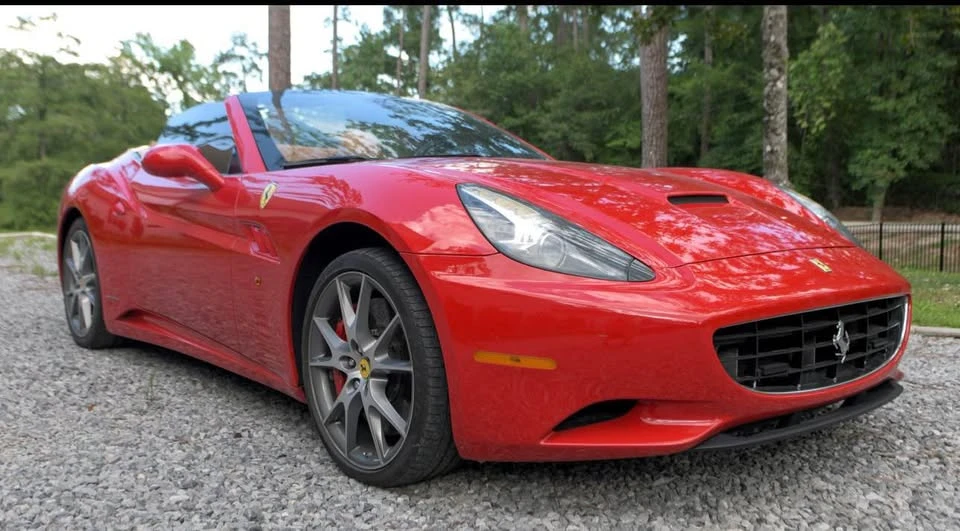 2010 Ferrari California - Image 6 of 6