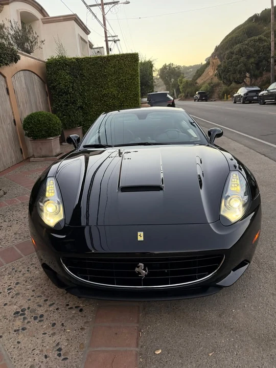 2010 Ferrari California - Image 5 of 18