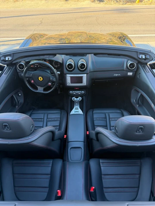 2010 Ferrari California - Image 9 of 18