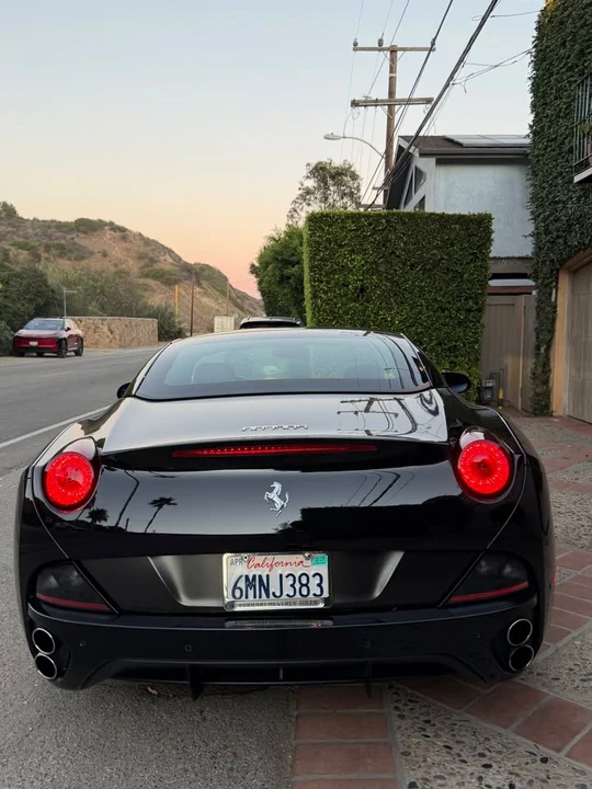 2010 Ferrari California - Image 4 of 18