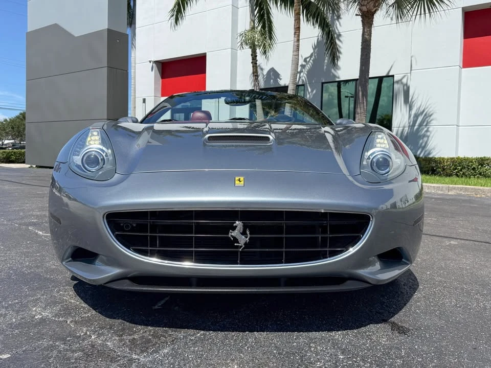 2010 Ferrari California - Image 5 of 16