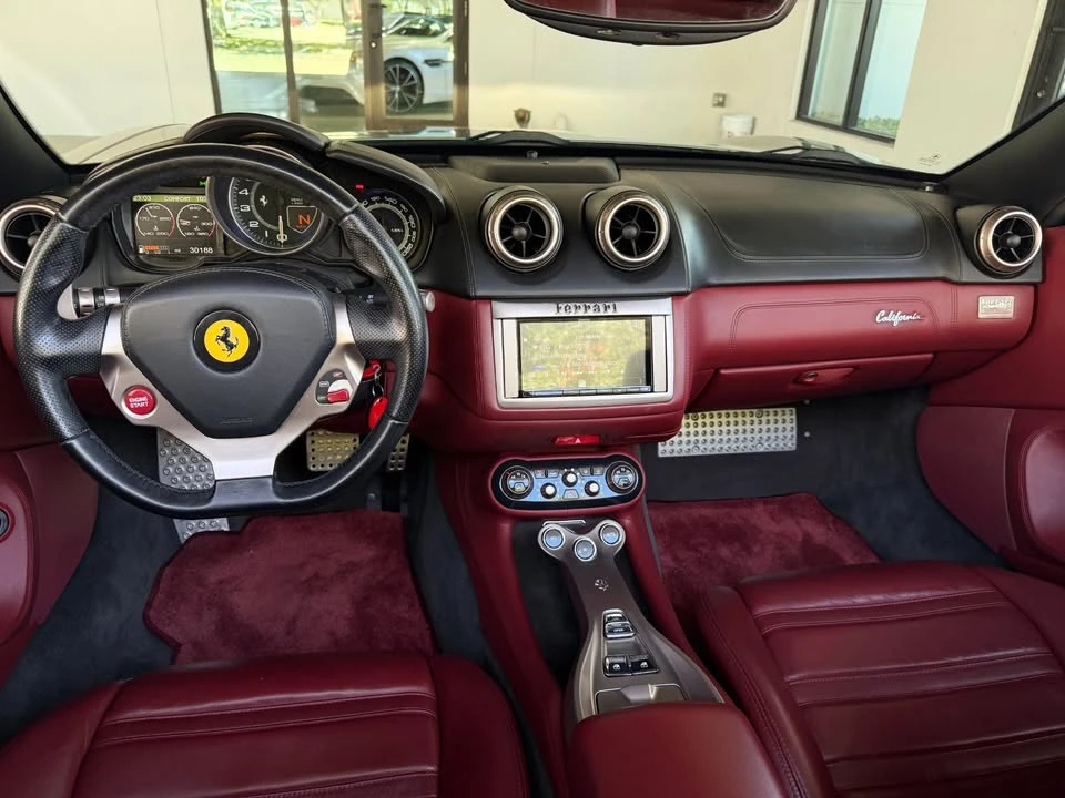 2010 Ferrari California - Image 10 of 16