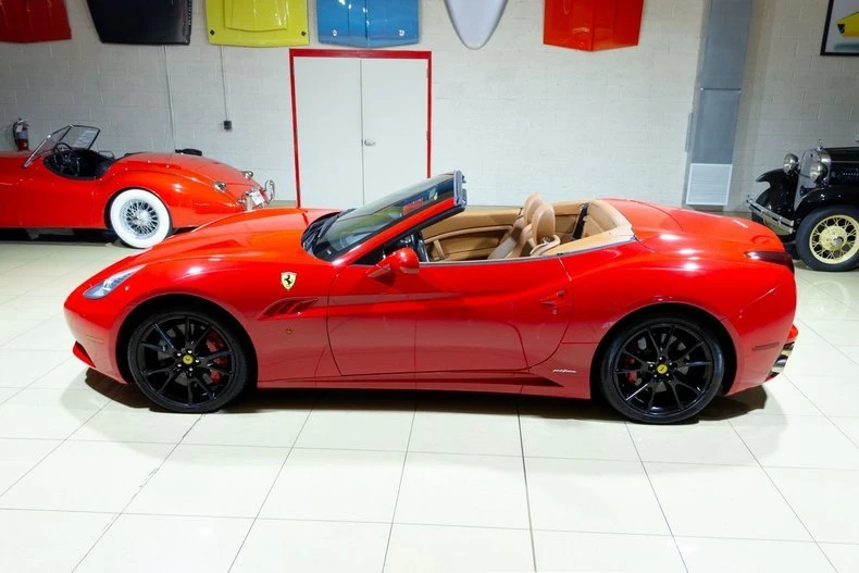 2010 Ferrari California - Image 9 of 20