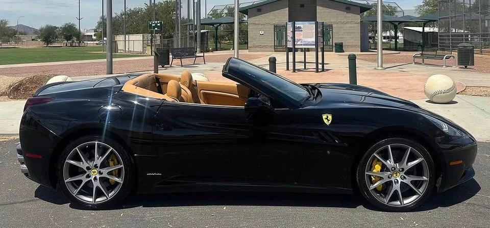 2010 Ferrari California - Image 4 of 4
