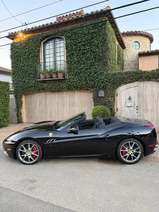 2010 Ferrari California - Image 6 of 18