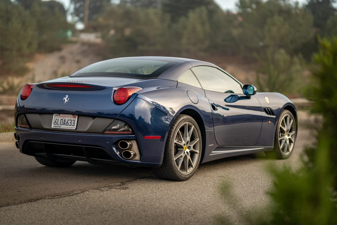 2010 Ferrari California - Image 27 of 31