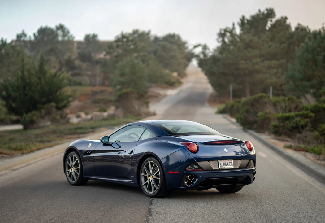 2010 Ferrari California - Image 30 of 31