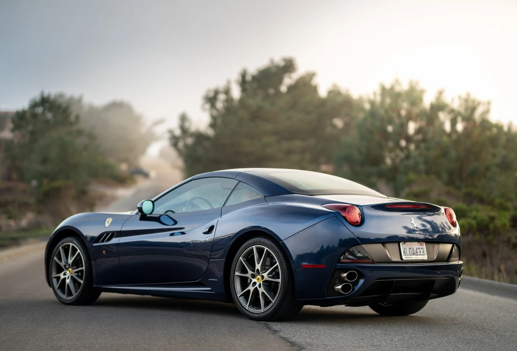 2010 Ferrari California - Image 28 of 31