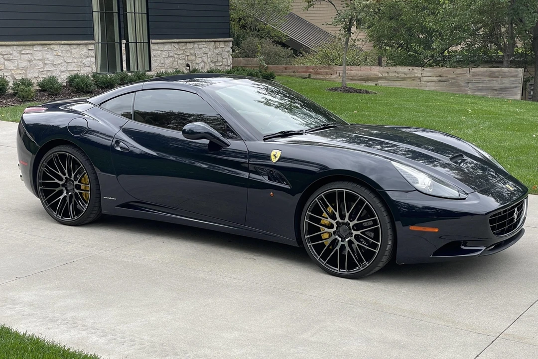 2010 Ferrari California - Image 6 of 31