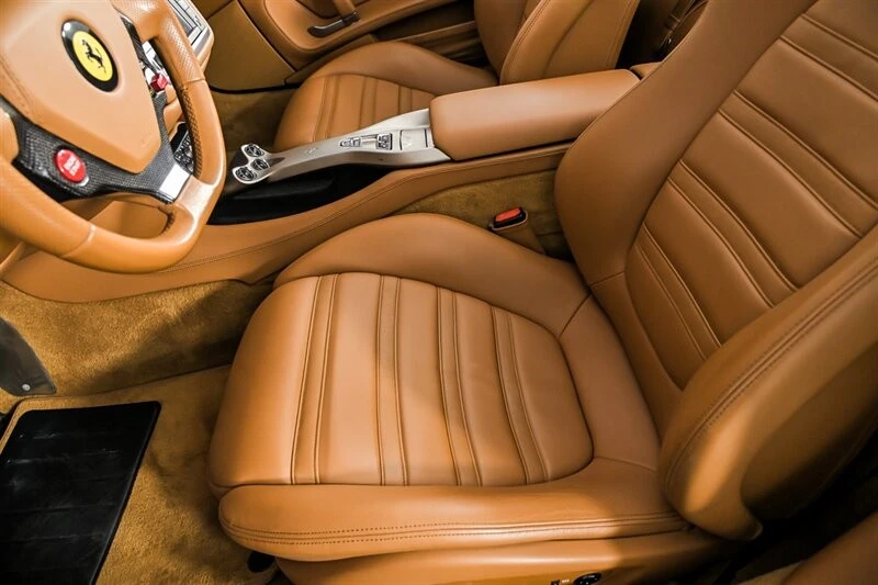2010 Ferrari California - Image 17 of 31