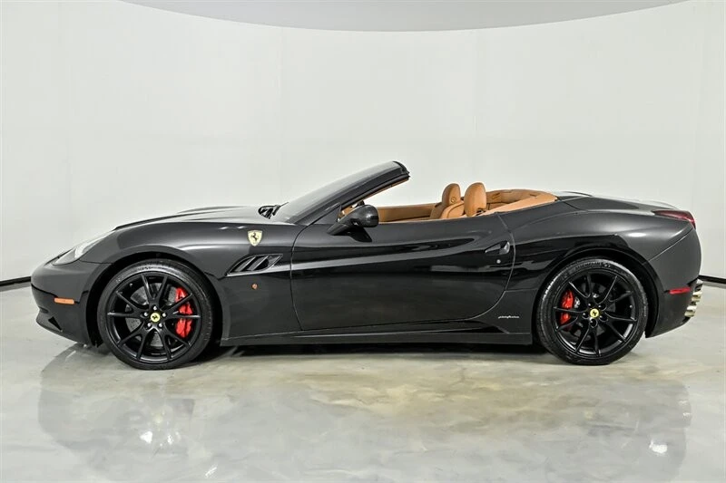 2010 Ferrari California - Image 7 of 31