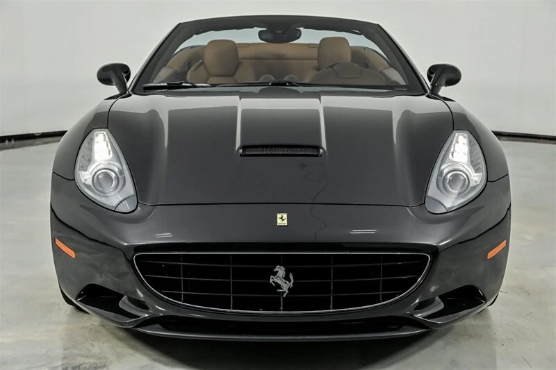 2010 Ferrari California - Image 5 of 31