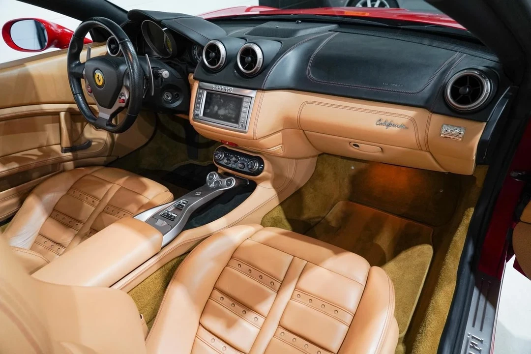 2010 Ferrari California - Image 17 of 21