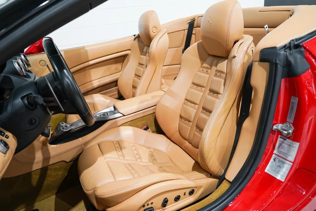 2010 Ferrari California - Image 10 of 21