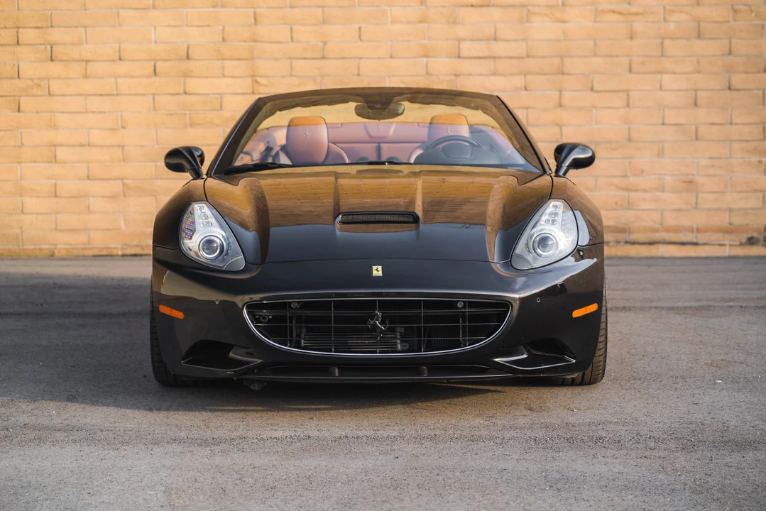 2010 Ferrari California - Image 8 of 31