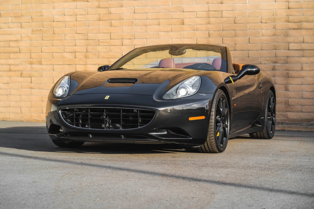 2010 Ferrari California - Image 10 of 31