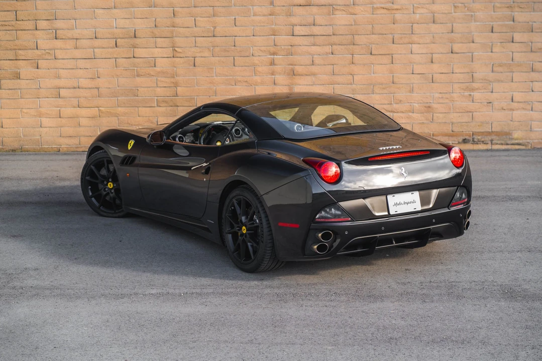 2010 Ferrari California - Image 19 of 31