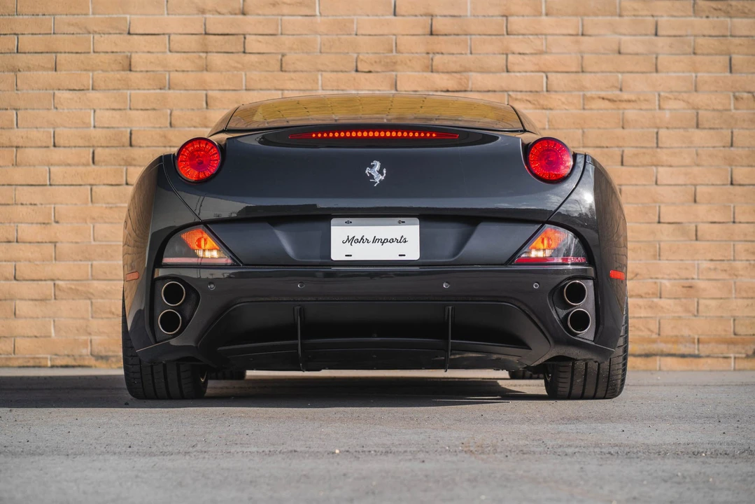 2010 Ferrari California - Image 21 of 31