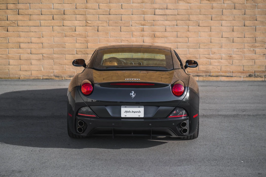 2010 Ferrari California - Image 23 of 31