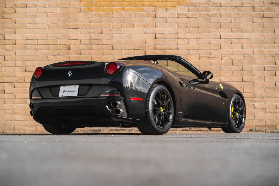 2010 Ferrari California - Image 27 of 31