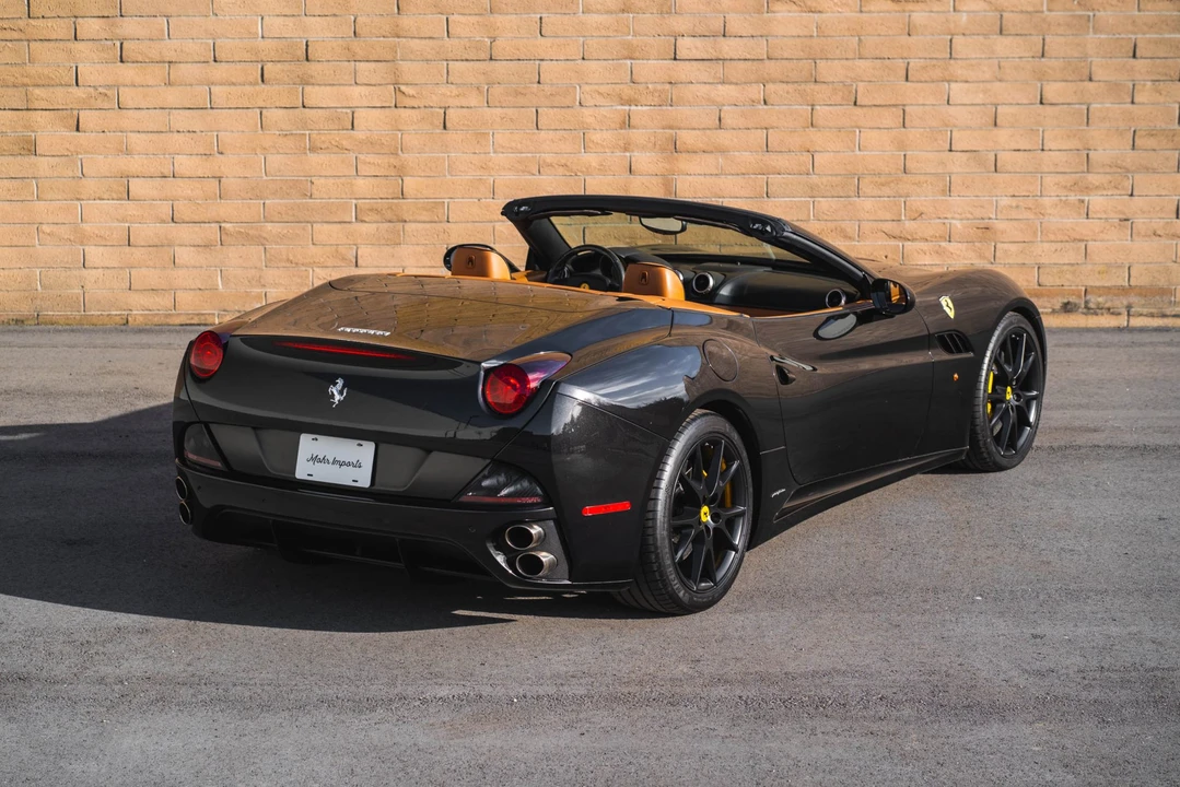 2010 Ferrari California - Image 30 of 31