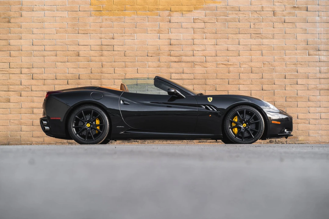 2010 Ferrari California - Image 31 of 31