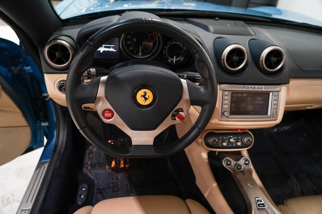 2010 Ferrari California - Image 11 of 31