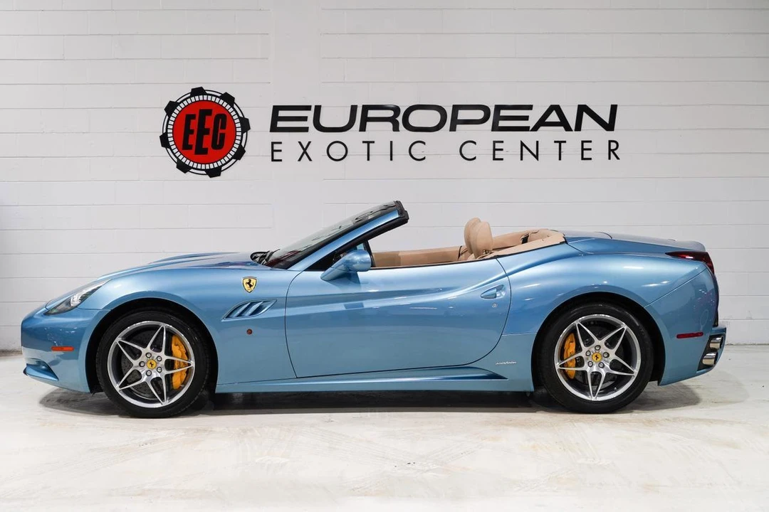 2010 Ferrari California - Image 7 of 31