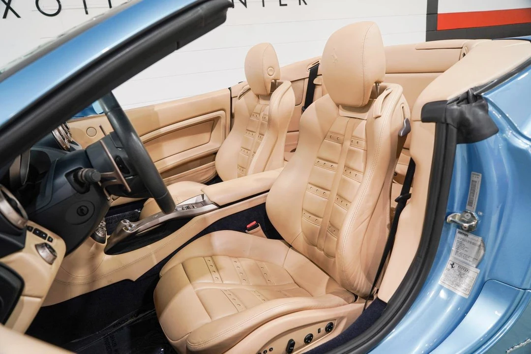 2010 Ferrari California - Image 10 of 31