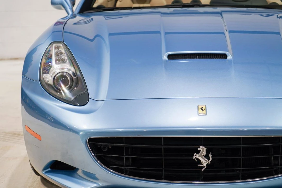 2010 Ferrari California - Image 28 of 31