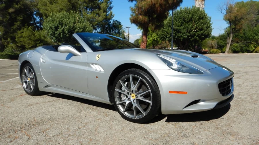2010 Ferrari California - Image 12 of 17