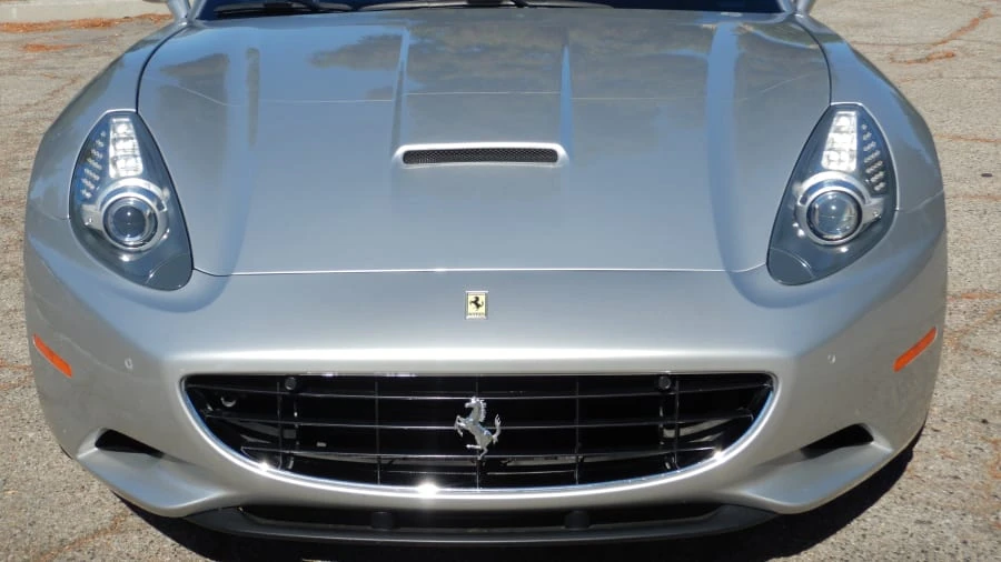 2010 Ferrari California - Image 15 of 17