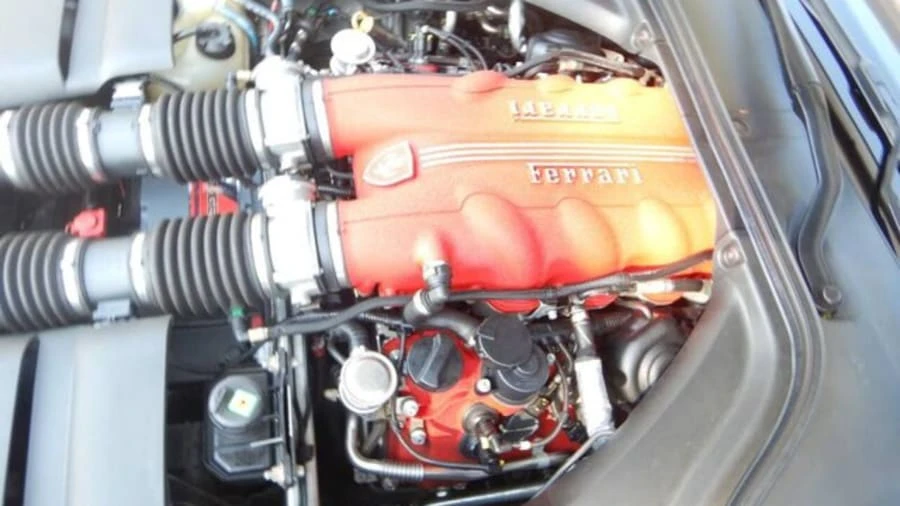 2010 Ferrari California - Image 10 of 17