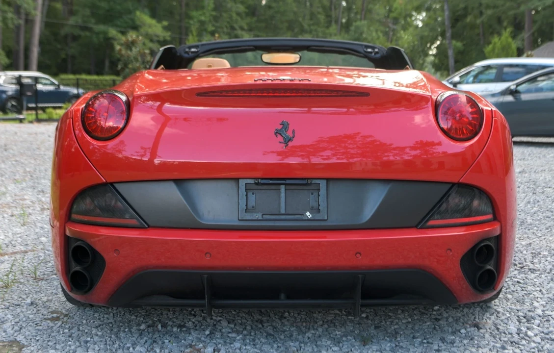 2010 Ferrari California - Image 7 of 7