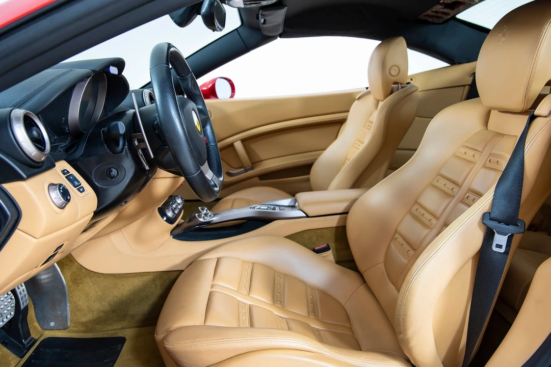 2010 Ferrari California - Image 5 of 31