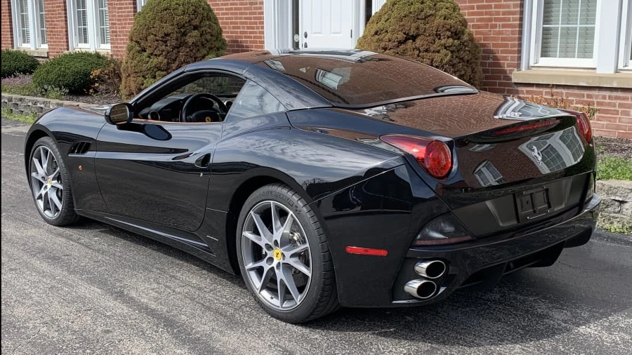 2010 Ferrari California - Image 10 of 10
