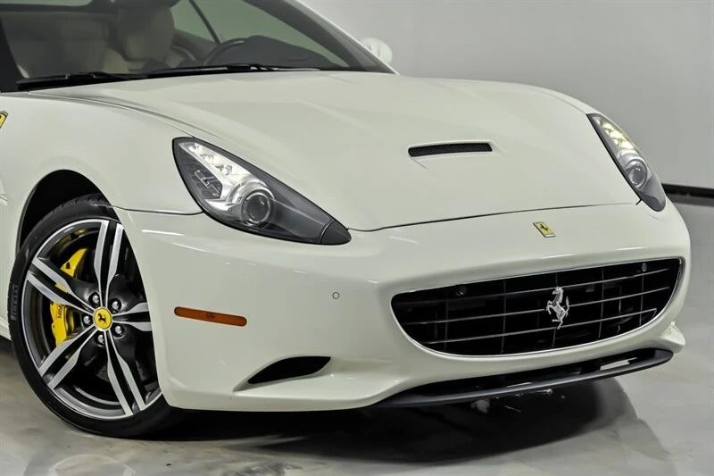 2010 Ferrari California - Image 3 of 31