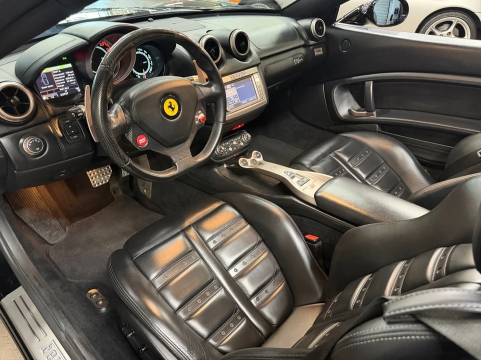 2010 Ferrari California - Image 22 of 25