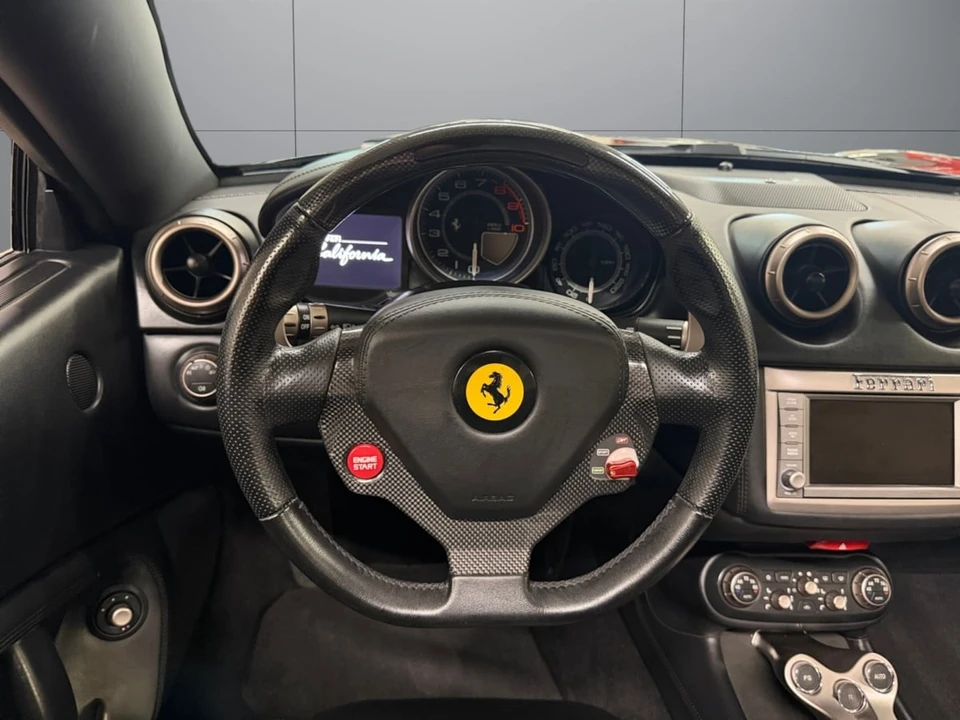 2010 Ferrari California - Image 13 of 25