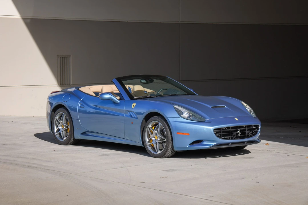 2010 Ferrari California - Image 21 of 31