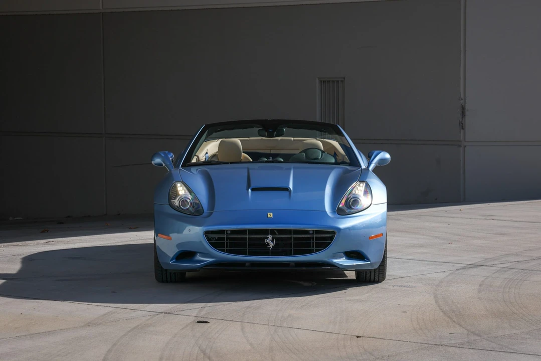 2010 Ferrari California - Image 24 of 31