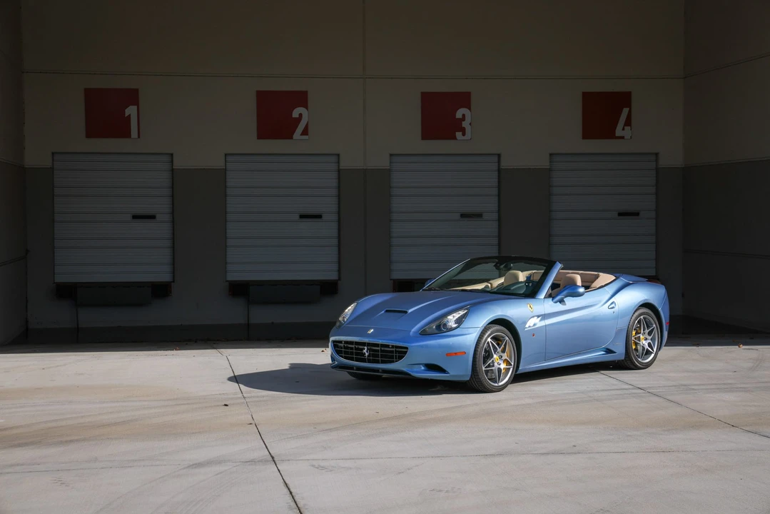 2010 Ferrari California - Image 4 of 31