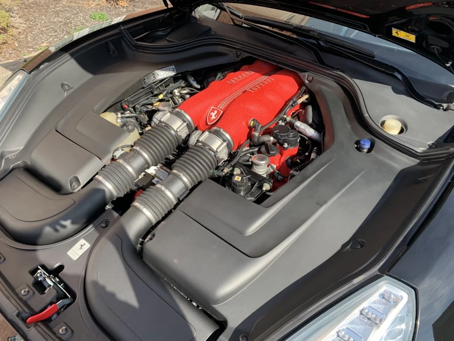 2010 Ferrari California - Image 6 of 10