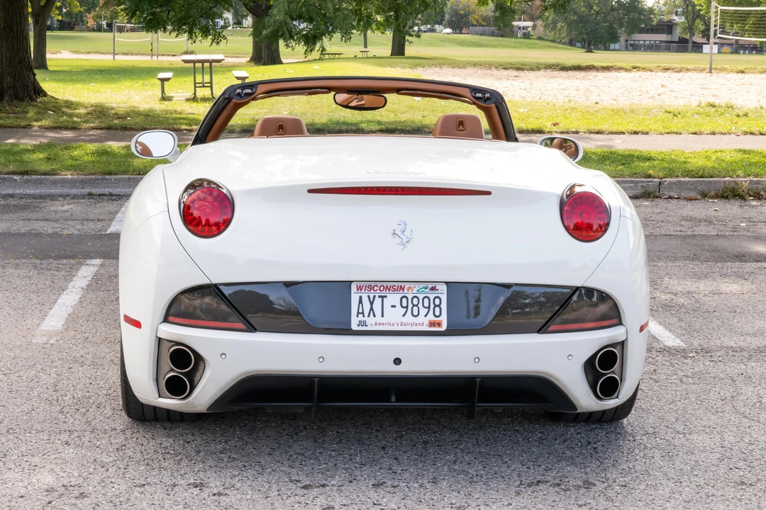 2010 Ferrari California - Image 8 of 31