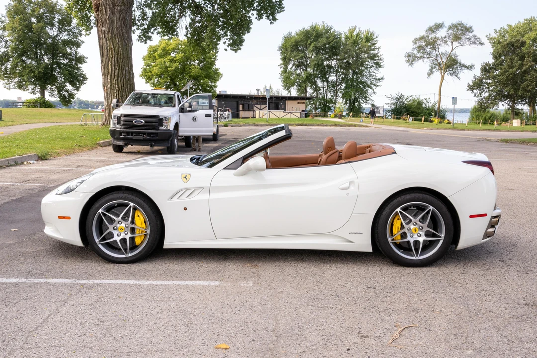 2010 Ferrari California - Image 7 of 31