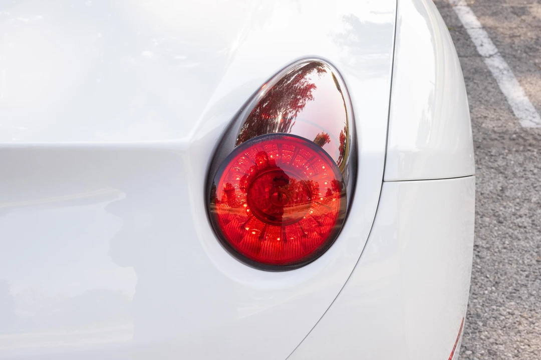2010 Ferrari California - Image 24 of 31