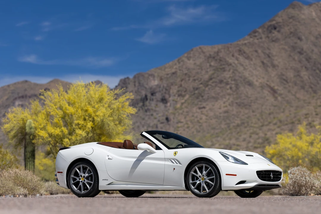 2010 Ferrari California - Image 17 of 31