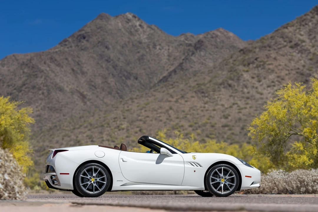 2010 Ferrari California - Image 21 of 31