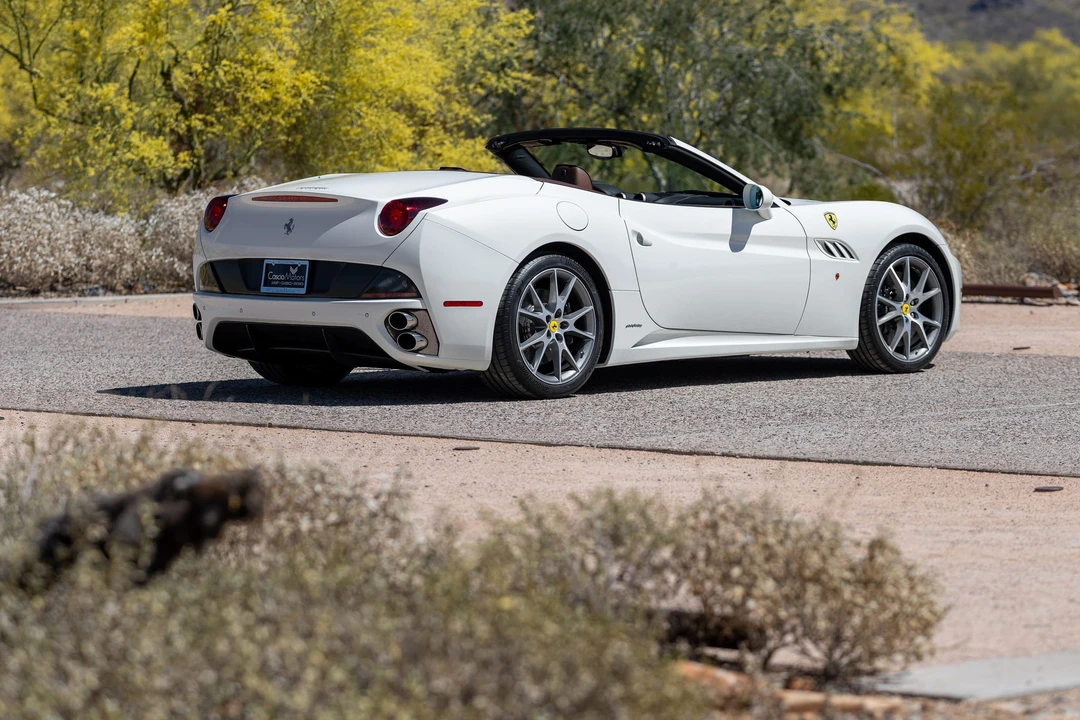 2010 Ferrari California - Image 26 of 31