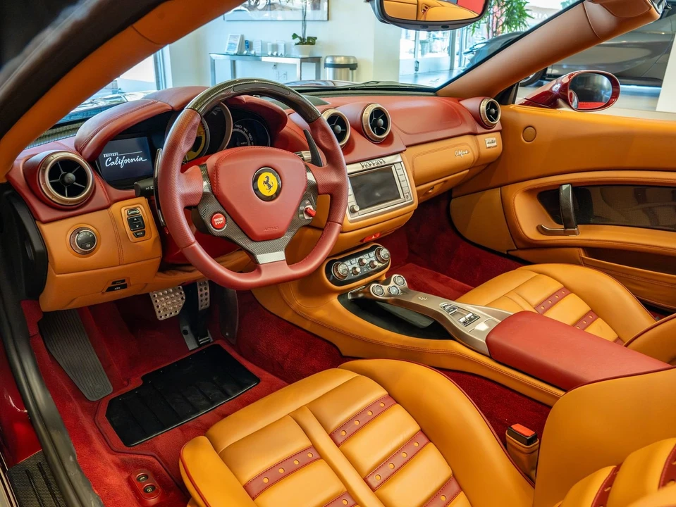2010 Ferrari California - Image 9 of 31